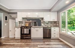 1049 Hillcrest Avenue, Brighton, MI 48116