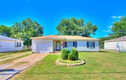 707 E Washington Street, Tecumseh, OK 74873