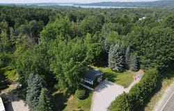 62 S French Road, Lake Leelanau, MI 49653