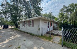 351 Lincoln Ave SW, Huron, SD 57350