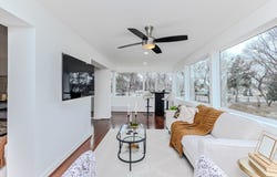 3131 Fleur Drive, Des Moines, IA 50321
