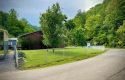 5 Dog Fork, Pikeville, KY 41501