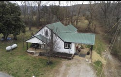 427 Smith Chapel Road, Albany, KY 42602