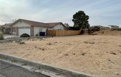 27506 Silver Lakes Pkwy, Helendale, CA 92342