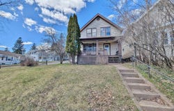 1103 E 10th St, Duluth, MN 55805