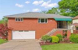 110 Steinbach Ln, Jefferson Hills, PA 15025