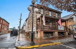 3 S MAIN STREET, MERCERSBURG, PA 17236