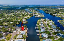 805 LEISEY CIRCLE, RUSKIN, FL 33570