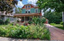 700 E Main Street, Reedsburg, WI 53959