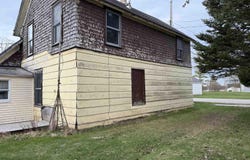 6362 1st AVE Road, Garden, MI 49835