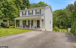 937 MEADOW LANE, MILLERSBURG, PA 17061