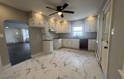 1351 W WALNUT Street, Coal Township, PA 17866