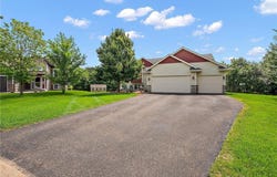 1048 152nd Lane NW, Andover, MN 55304