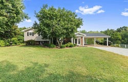 2845 State Route 144 W, Philpot, KY 42366