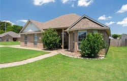 301 Apple Valley DR, Fort Smith, AR 72908