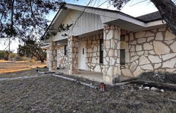 810 KC 271, Junction, TX 78649