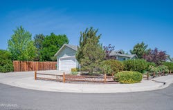 300 Coral Way, Dayton, NV 89403