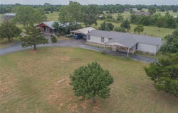 1300 Hutton Road, Marlow, OK 73055
