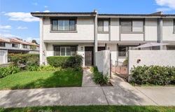 1910 W Palmyra, Orange, CA 92868