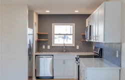 911 SE Hampton Court, Lee's Summit, MO 64063