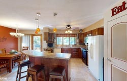 1265 Division St, Garner, IA 50438