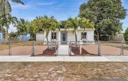 15935 NW 19th Ave, Miami Gardens, FL 33054