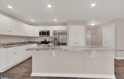 13948 PATRIOT Way, HAGERSTOWN, MD 21740