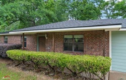 211 Locklear Ave, Longview, TX 75605