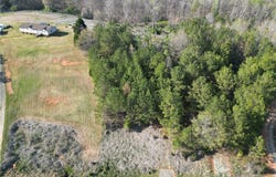 329 McFalls Circle, Anderson, SC 29621