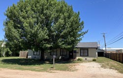 110 W Miller, Seymour, TX 76380
