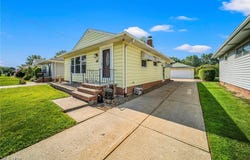 28666 Forest Road, Willowick, OH 44095