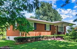 312 Meadowbrook Dr, Shepherdsville, KY 40165