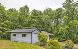 536 Hopewell Rd, Luzerne Twp, PA 15433