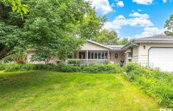 503 S WALNUT Street, Delavan, IL 61734