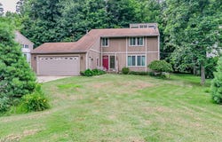 751 Bacon Road, OH 44077