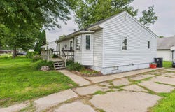 522 s adella, Ottumwa, IA 52501