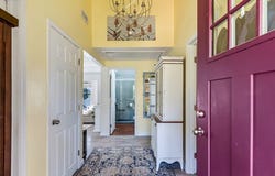 57 Cliff Dr, Freetown, MA 02702