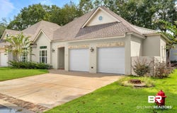 104 Sadie Ln, Fairhope, AL 36532
