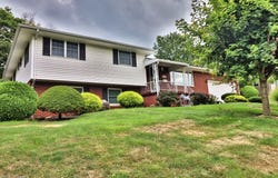 1836 Bayberry Lane, Coshocton, OH 43812