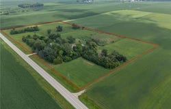 42660 County 6 Boulevard, Zumbrota Twp, MN 55992