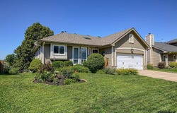 7520 South 135th Street, Omaha, NE 68138