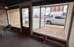 615 S Topeka AVE, Lyndon, KS 66451