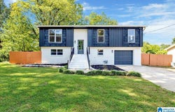 2804 EMERALD AVENUE, HUEYTOWN, AL 35023