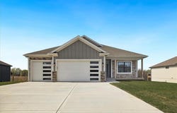 508 Whitetail Court, Smithville, MO 64089