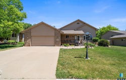 4300 S Florence Ave, Sioux Falls, SD 57103