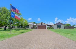 1622 CHERRY ST, ROCKPORT, TX 78382