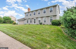 502 KENTWOOD DRIVE, MECHANICSBURG, PA 17050