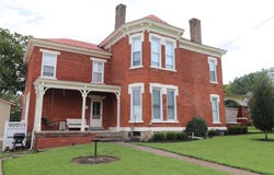 401 E 4th Street, Augusta, KY 41002