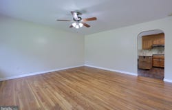 1046 HUNSICKER ROAD, LANCASTER, PA 17601