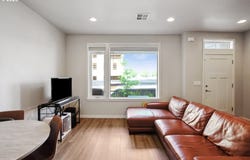 12045 SE 5TH St, Vancouver, WA 98683